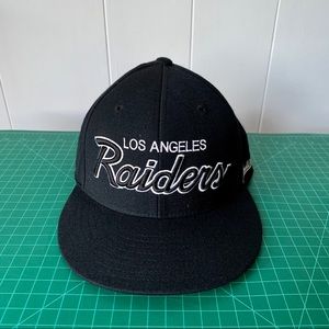 Los Angeles Raiders Mitchell & Ness Fitted Hat
